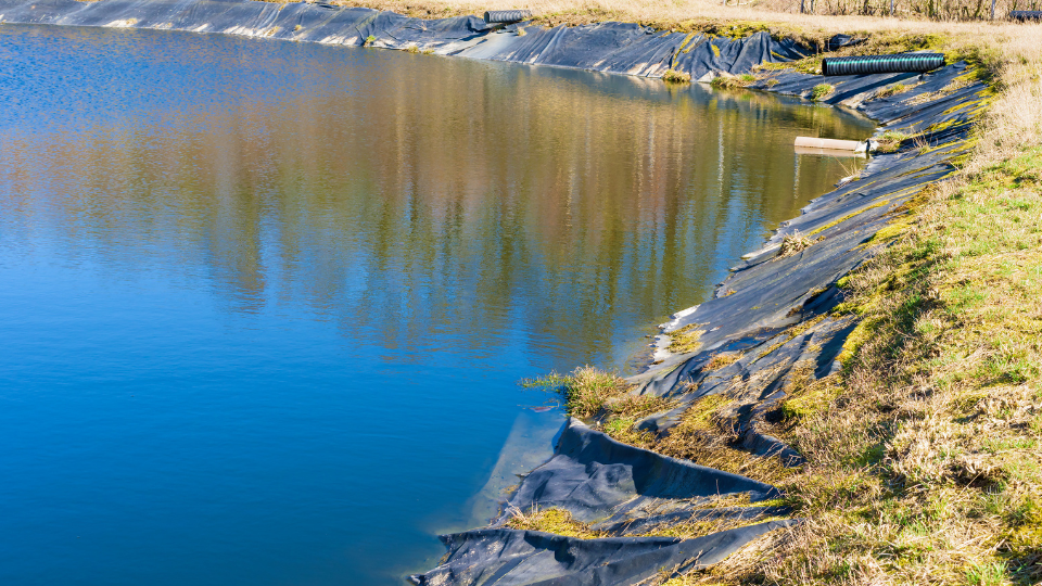 Photo d'un plan d'eau