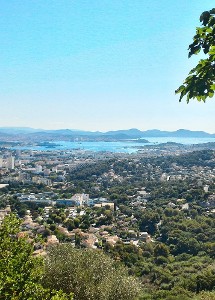 Favoriser le bien-être des enfants dans les cours d’école - audat.var