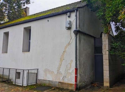 Prévenir le risque retrait-gonflement des argiles sur un bâtiment existant : stabiliser l’humidité des sols - Fiche pratique ADAPTAVILLE