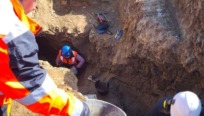 "Il y avait juste un petit trou" : sous la route à Plovan, les archéologues explorent un souterrain de l'âge du fer - ICI